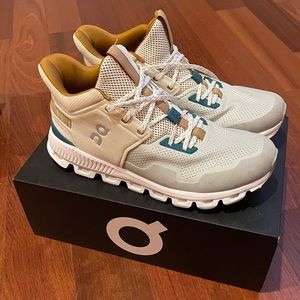 Mens Size 10.5 On Cloud Hi Edge sneakers Size 10.5